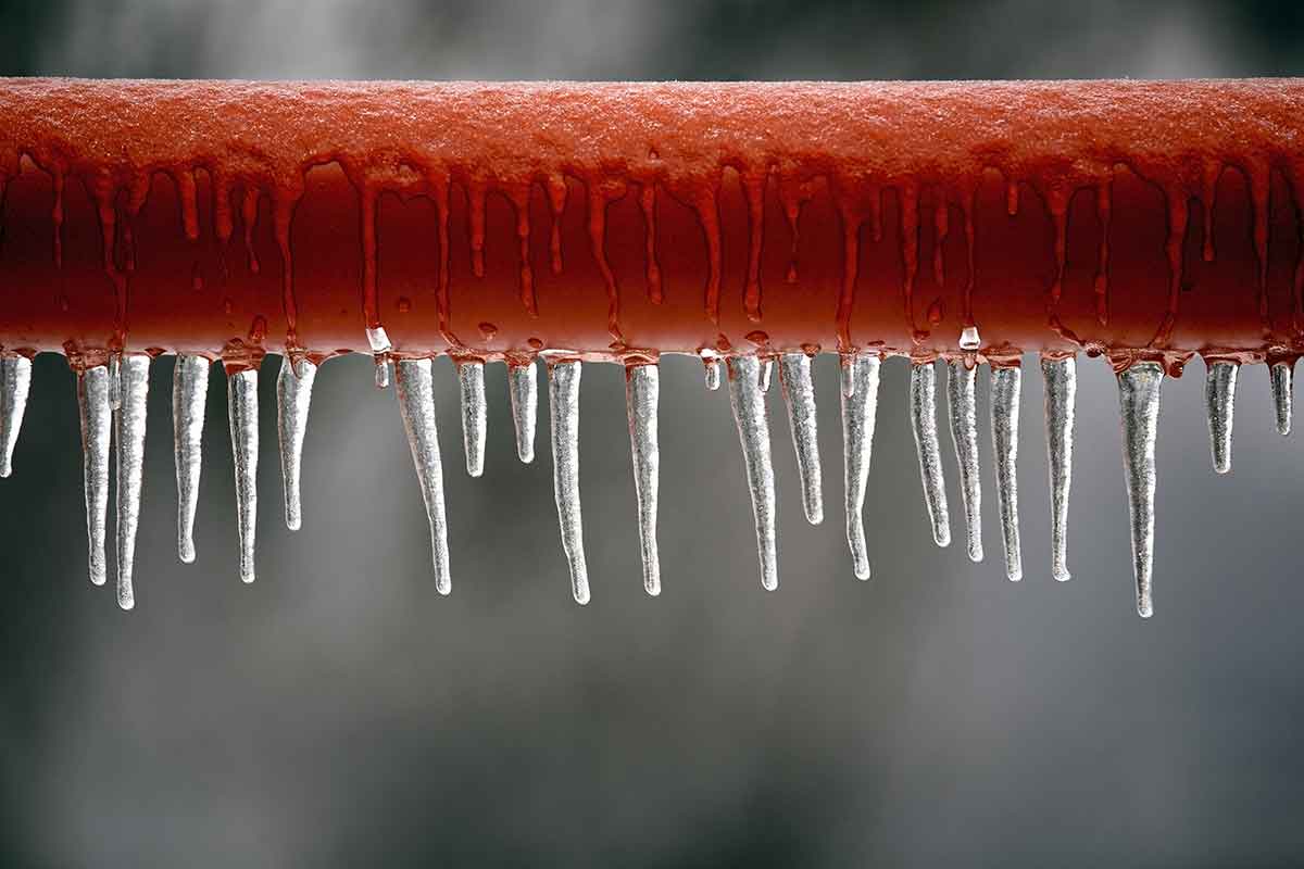 Frozen Pipes - red