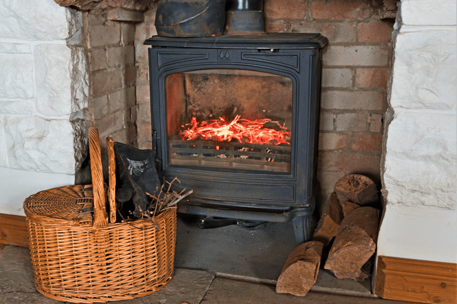 Fireplace frontage of an old back boiler which needs replacing